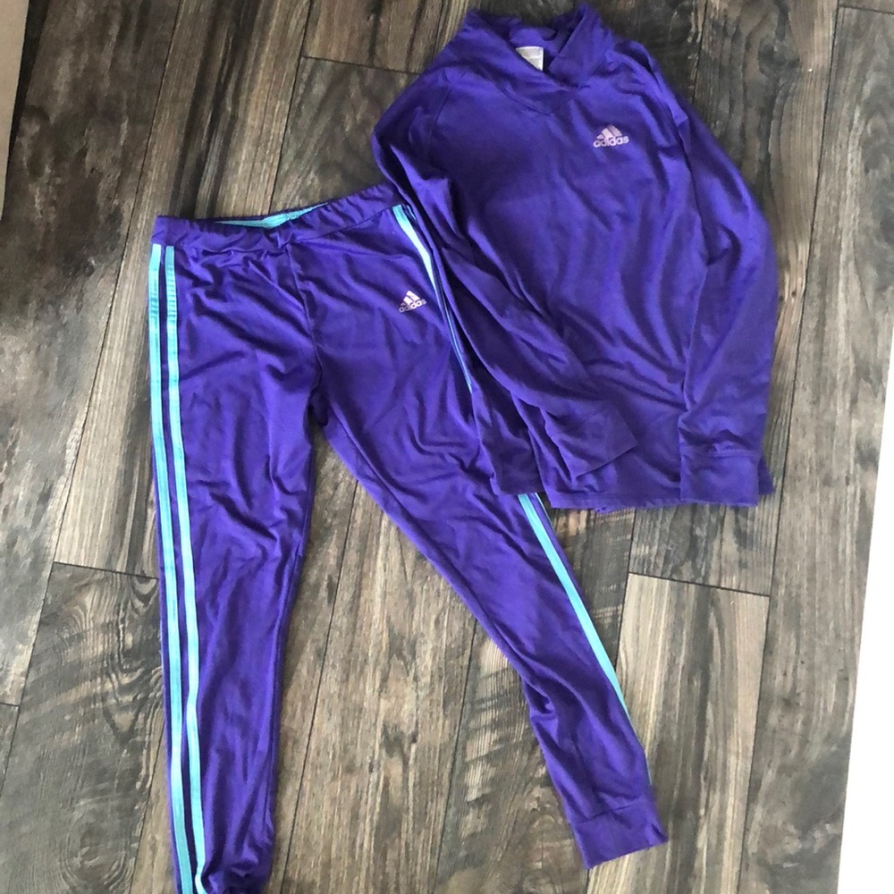 Girls Adidas sweat set